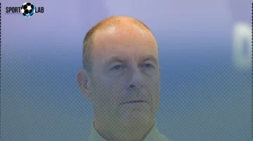 اليوم 04/11/2025 محاضرة ييس توروب مع لاعبي الأهلي استعداداً لمواجهة العين